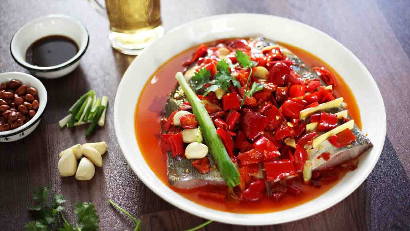 中国料理大全 4【四川料理】 新中国料理大全 4 |本 | 通販 | Amazon